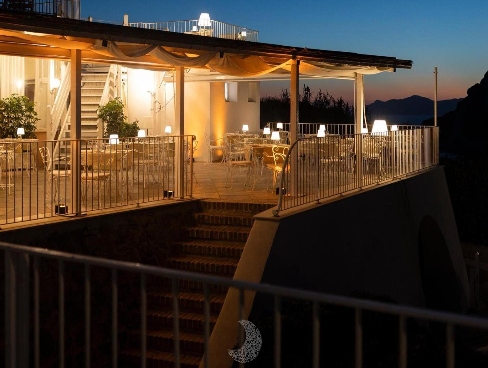 Hotel Chiaia Di Luna Ponza Exterior foto