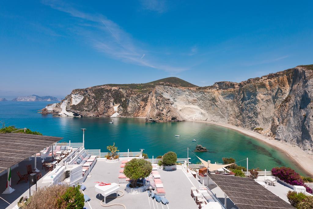 Hotel Chiaia Di Luna Ponza Exterior foto